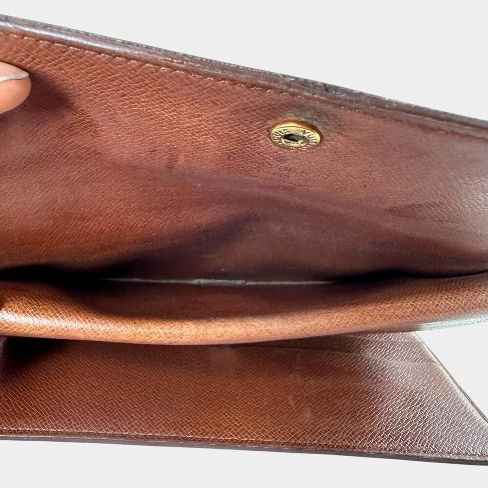 Louis Vuitton Trifold Or Folding Wallet Porte Tresor International Model TH0927 - Picture 9 of 12